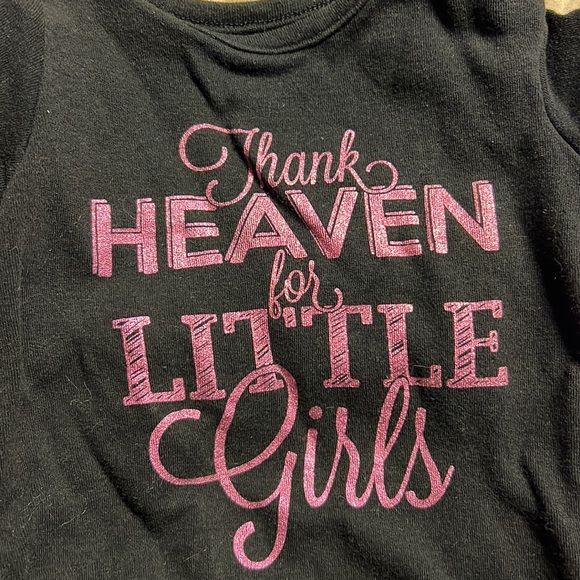 Onesies - Picture 4 of 4